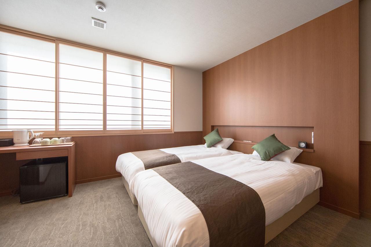 Number 6 Nijo Appartement Kyoto Buitenkant foto