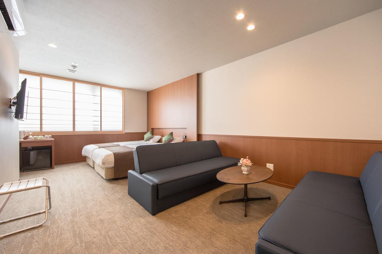 Number 6 Nijo Appartement Kyoto Buitenkant foto